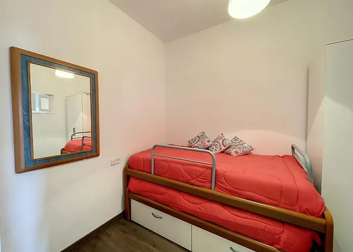 Apartment Roca Fornells, Planta Baja Con Maravilloso Patio F96 Fornells (Menorca)