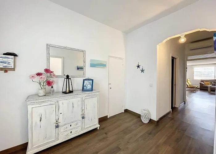 Roca Fornells, Planta Baja Con Maravilloso Patio F96 *